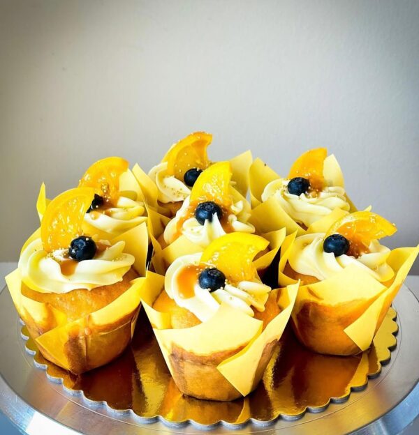 Lemon Blueberry Cupcakes – Bright, Tart & Naturally Sweet